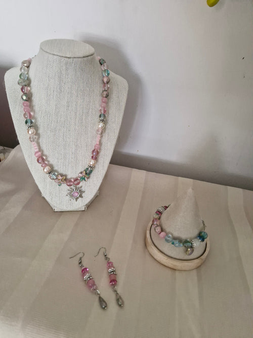 Blush Meadow Jewellery Set